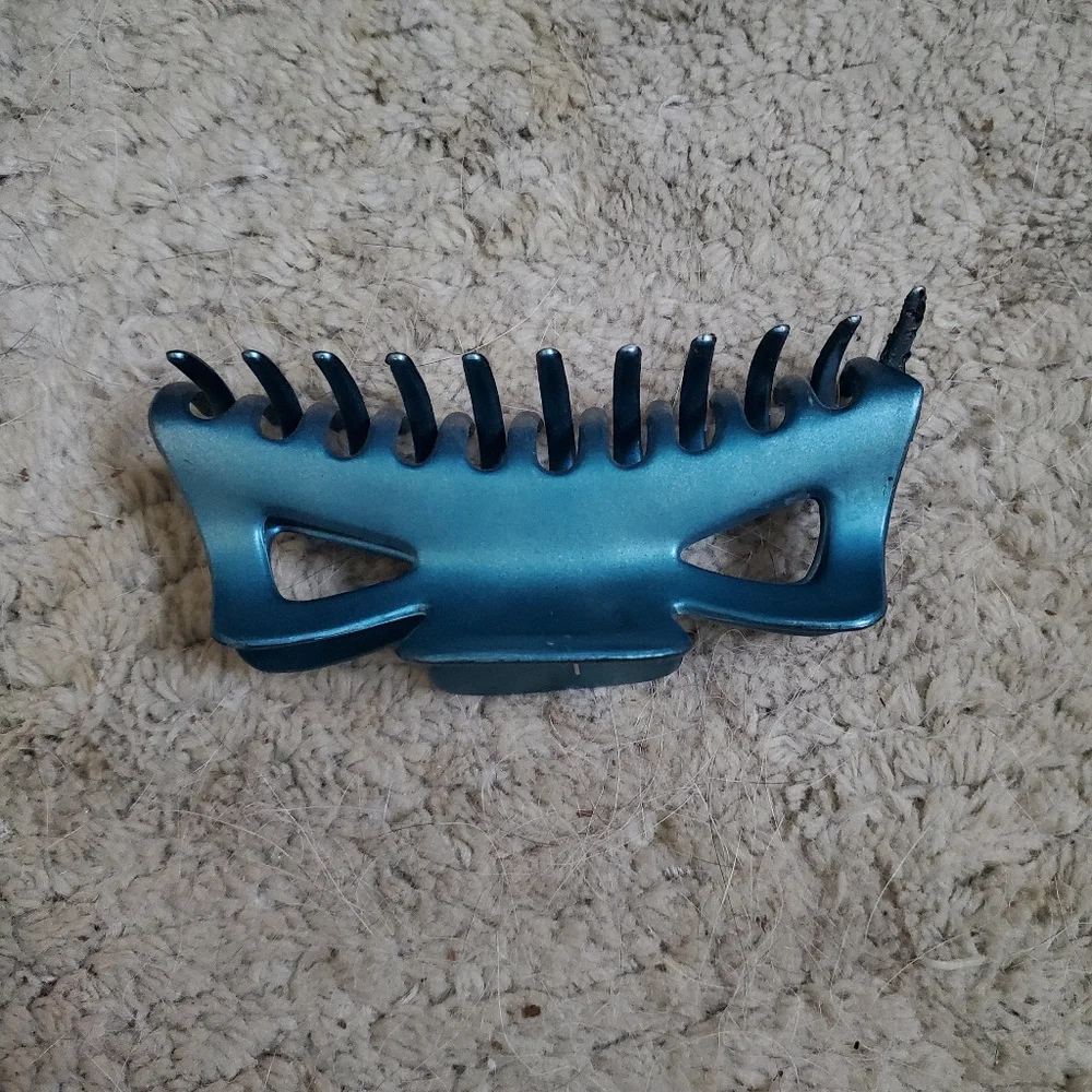 XL Blue Hair Claw Clip - Picture 2 of 6